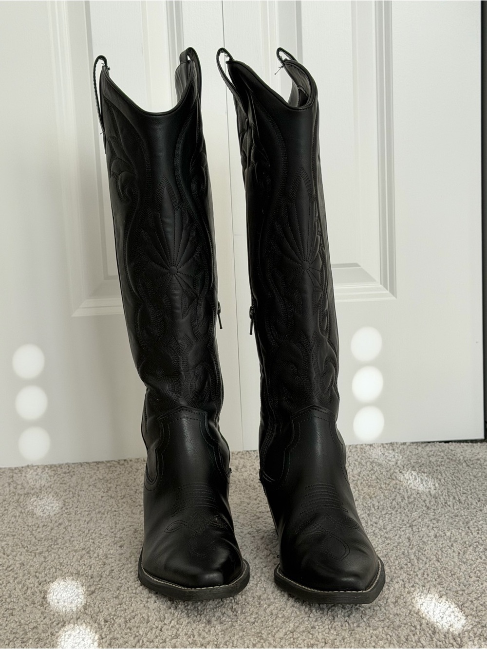Universal Thread Tall Western Boots Women 8 Black Embroidered Cowboy